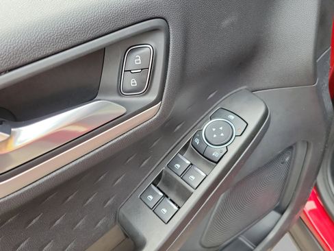 Certified 2020 Ford Escape SE image 5