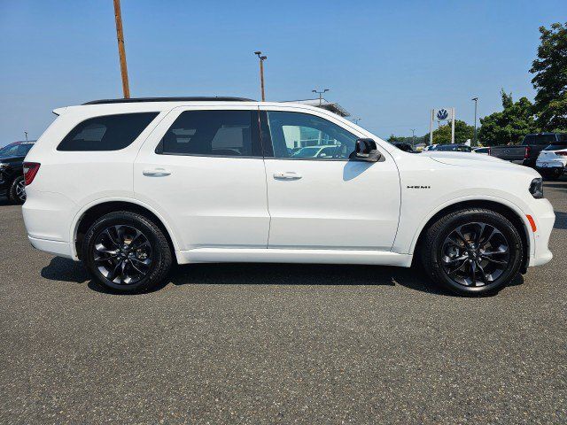 Used 2021 Dodge Durango R/T w/ Trailer Tow Group IV AWD/4WD image 2