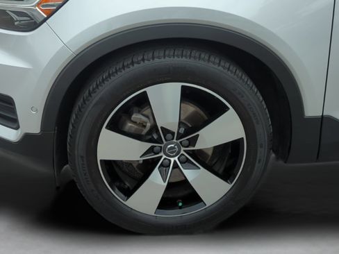Used 2019 Volvo XC40 T5 Momentum AWD/4WD image 31