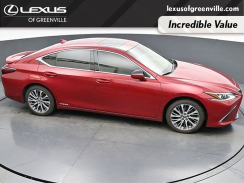 Used 2019 Lexus ES 300h image 45
