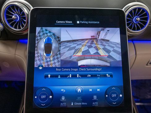 Used 2023 Mercedes-Benz SL 63 AMG AMG Roadster -Performance Line image 43