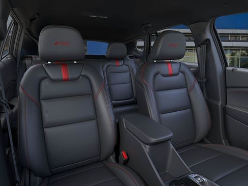 New 2026 Chevrolet Trax RS w/ Driver Confidence Package FWD image 16