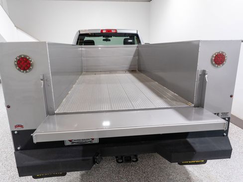 Used 2023 RAM 2500 Tradesman image 11