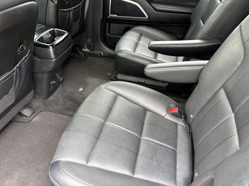Used 2022 Kia Telluride EX w/ EX Premium Package AWD/4WD image 33