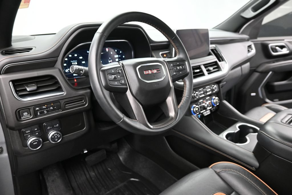 Used 2023 GMC Yukon AT4 w/ LPO, Floor Liner Package AWD/4WD image 10