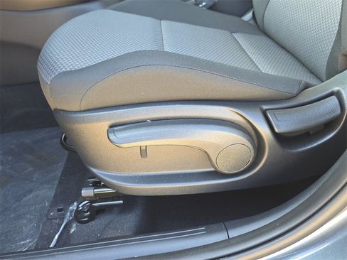 New 2025 Kia Soul LX image 22