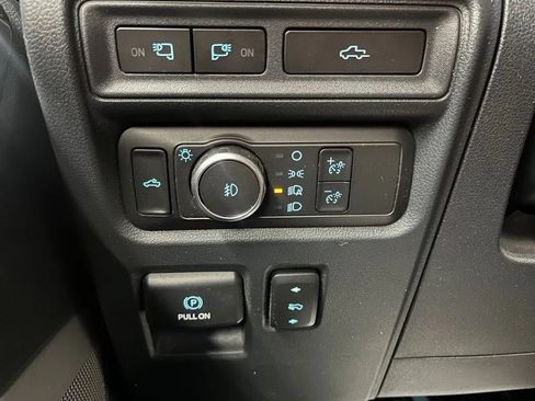 Used 2022 Ford F150 Lariat w/ Equipment Group 502A High AWD/4WD image 25