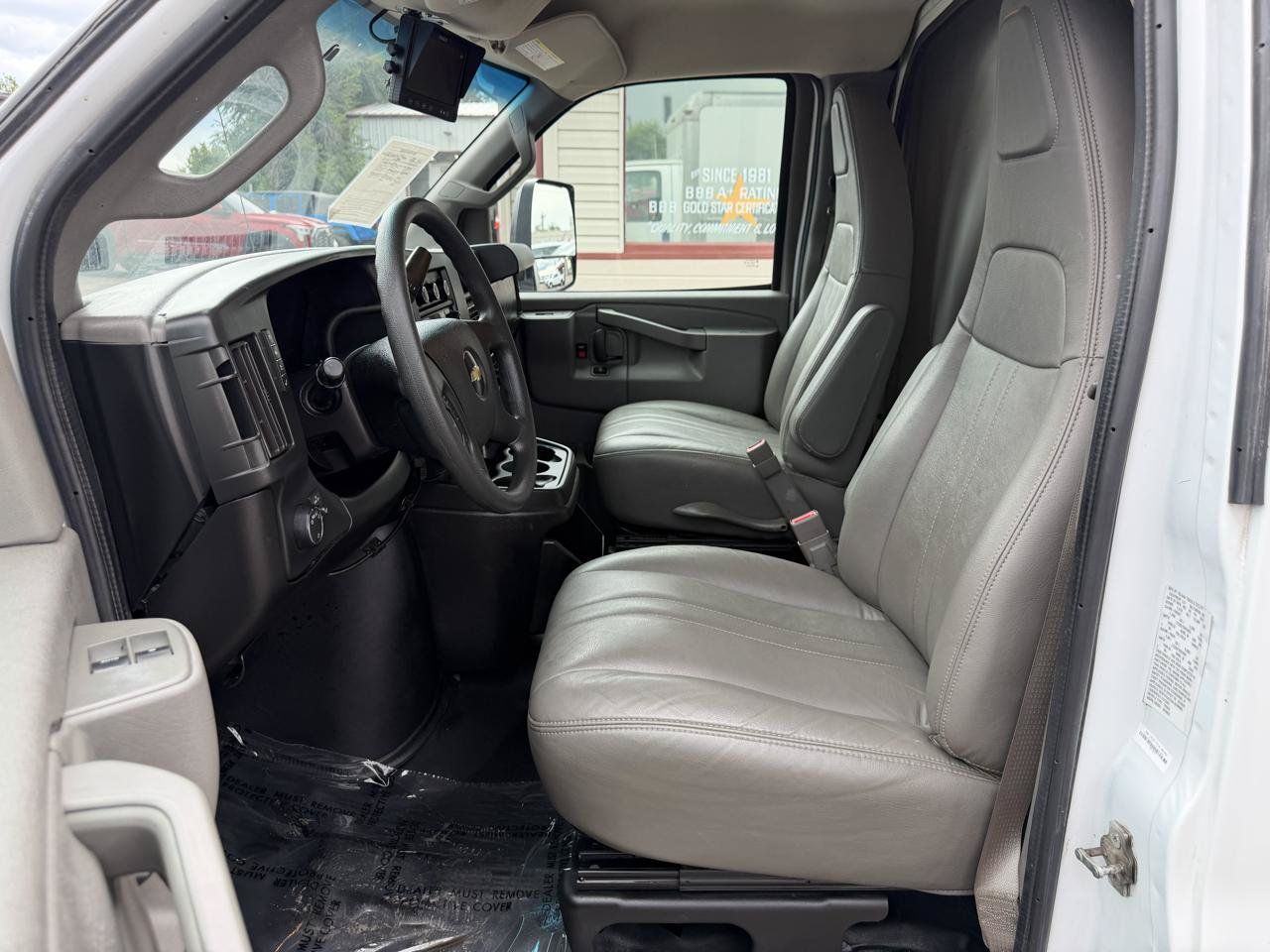 Used 2020 Chevrolet Express 3500 w/ Power Convenience Package RWD image 12