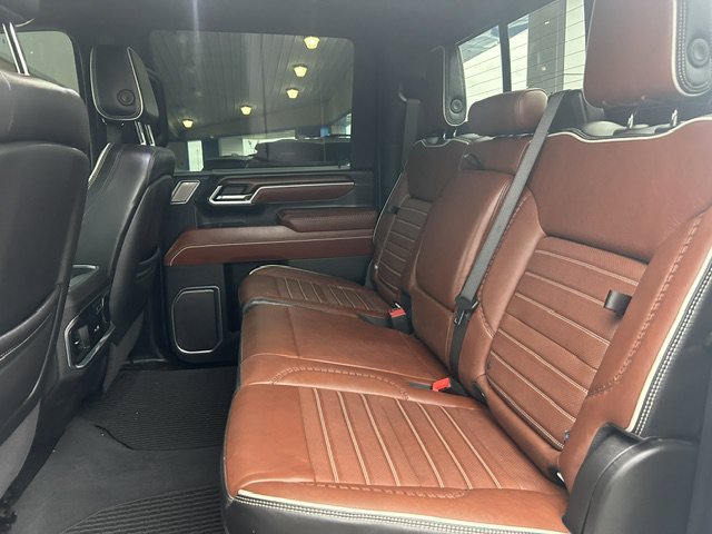 Used 2024 GMC Sierra 2500 Denali Ultimate AWD/4WD image 21