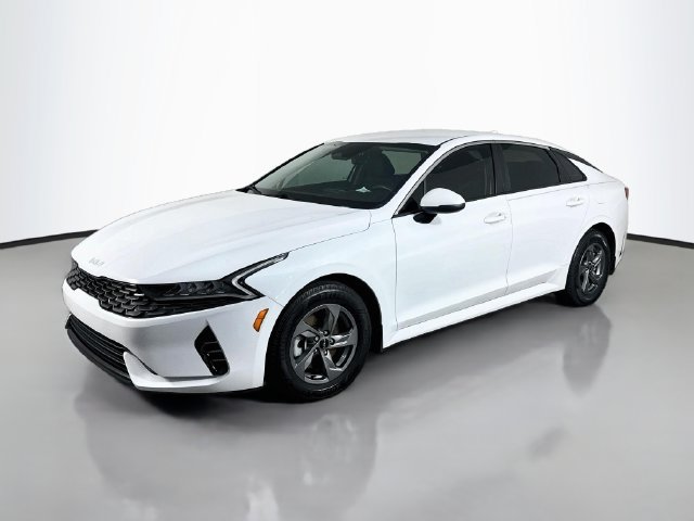Used 2024 Kia K5 LXS FWD image 4