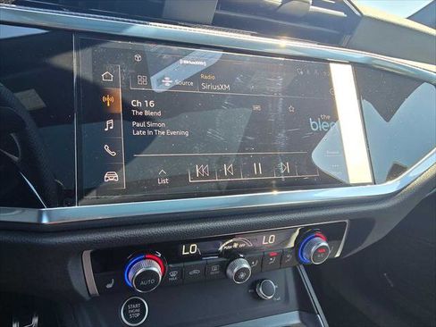 New 2025 Audi Q3 2.0T Premium Plus image 28