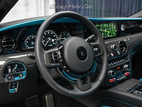 Used 2022 Rolls-Royce Ghost Black Badge image 9