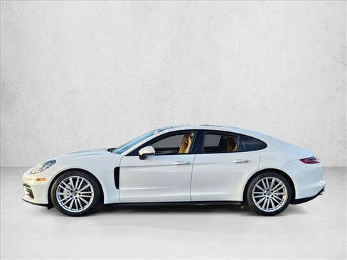 Used 2018 Porsche Panamera 4 AWD/4WD image 9