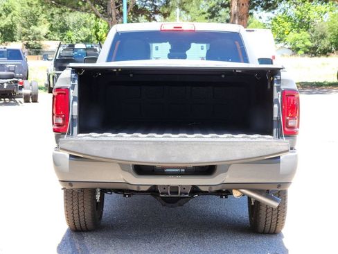 New 2026 RAM 2500 Big Horn AWD/4WD image 11