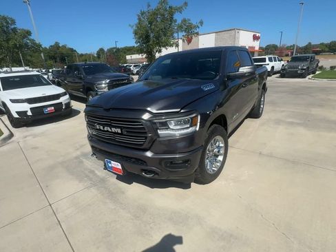Used 2024 RAM 1500 Laramie AWD/4WD image 2