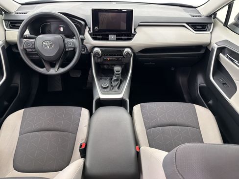 Certified 2025 Toyota RAV4 XLE w/ Convenience Package AWD/4WD image 16