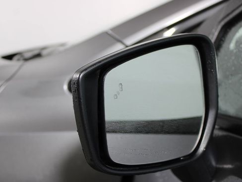 Used 2024 Nissan Versa SV w/ Trunk Package image 34