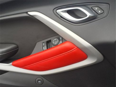 Used 2021 Chevrolet Camaro LT image 19