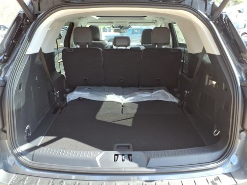 New 2026 Ford Explorer Active AWD/4WD image 13