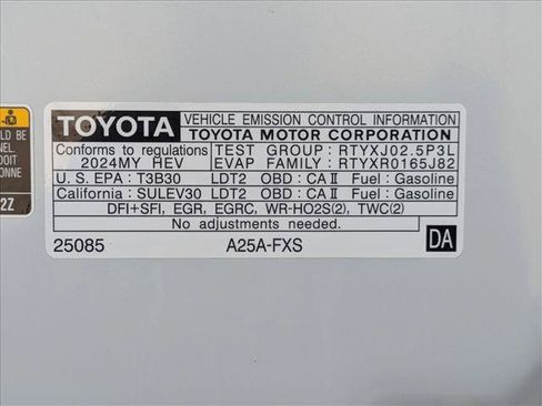 Used 2024 Toyota Venza Nightshade AWD/4WD image 28