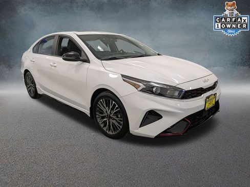 Certified 2023 Kia Forte GT-Line w/ GT-Line Premium Package image 3