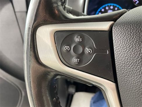 Used 2017 GMC Canyon SLE image 12