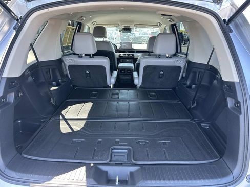 Used 2023 Honda Pilot EX-L image 10