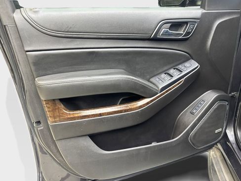 Used 2015 Chevrolet Tahoe LT RWD image 31