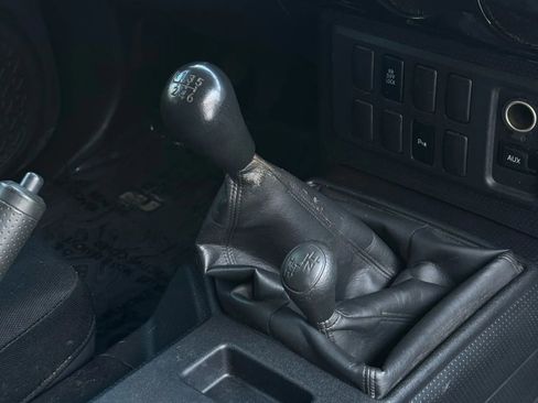 Used 2007 Toyota FJ Cruiser 4WD w/ Convenience Pkg image 18