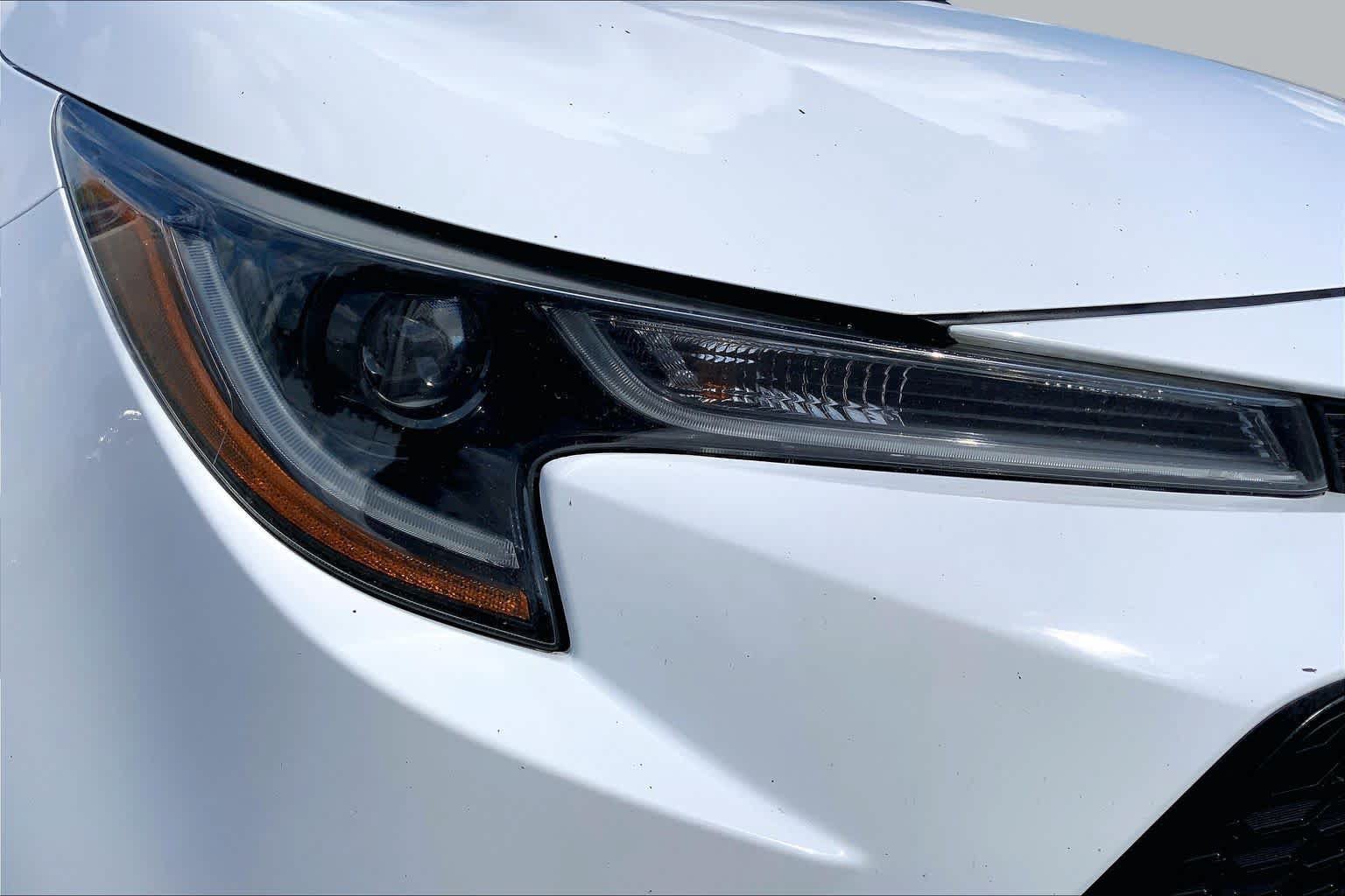 Used 2021 Toyota Corolla LE FWD image 27