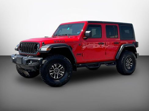Used 2025 Jeep Wrangler Unlimited Sport AWD/4WD image 3