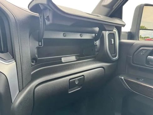 Used 2022 GMC Sierra 2500 SLE w/ SLE Convenience Package AWD/4WD image 22