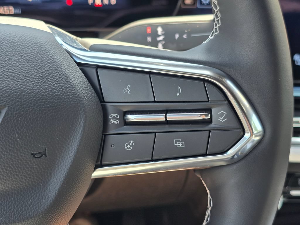Used 2025 Chevrolet Equinox EV LT FWD image 31