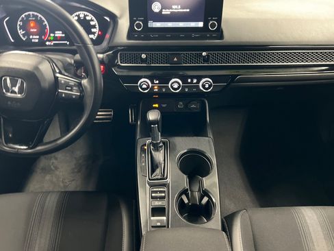 Used 2024 Honda Civic Sport image 12