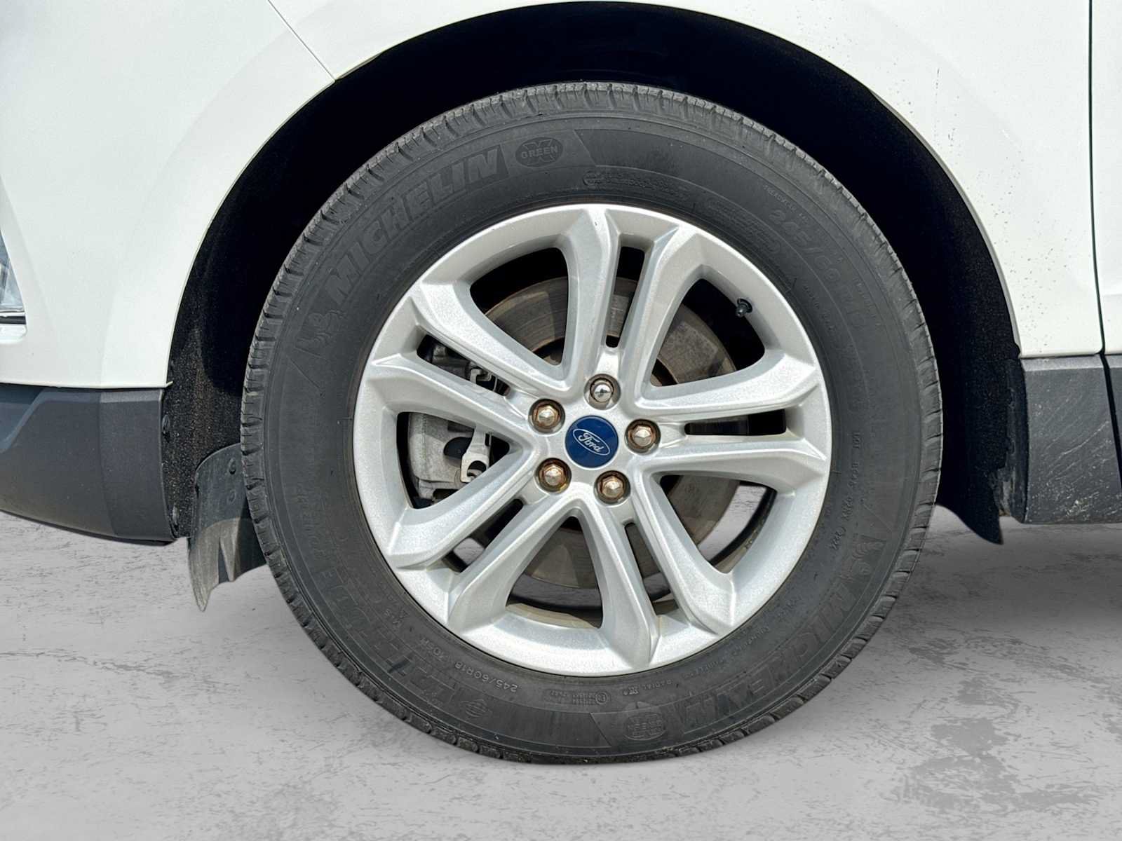 Used 2020 Ford Edge SEL w/ Convenience Package AWD/4WD image 12
