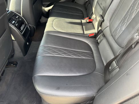 Used 2023 BMW X6 xDrive40i w/ M Sport Package image 8