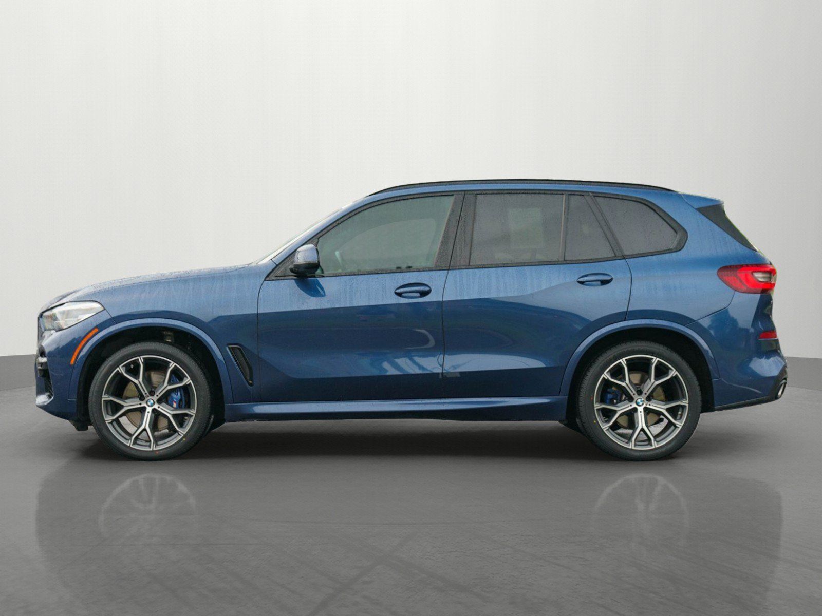 Used 2023 BMW X5 xDrive40i AWD/4WD image 4