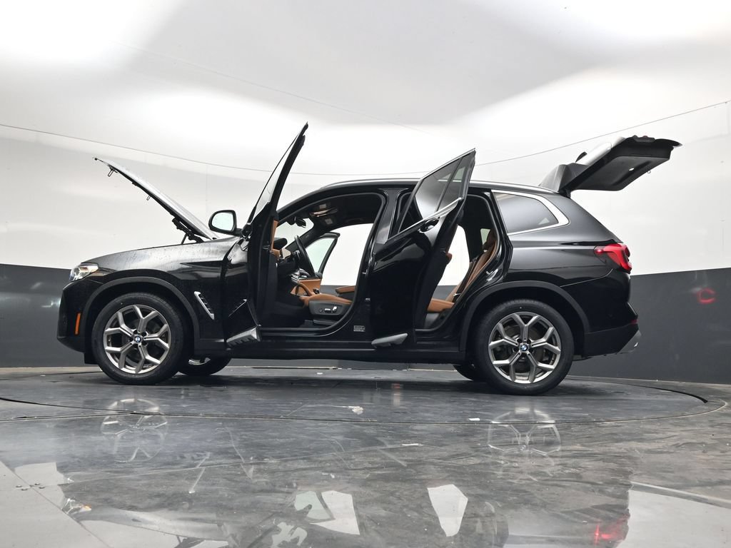 Used 2024 BMW X3 sDrive30i w/ Convenience Package RWD image 41