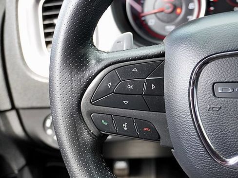 Used 2019 Dodge Charger R/T RWD image 32
