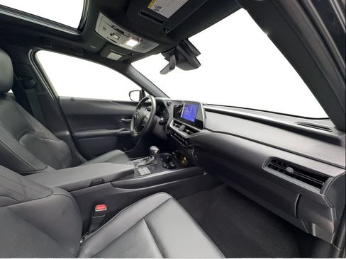 Used 2023 Lexus UX 250h FWD w/ Premium Package image 34