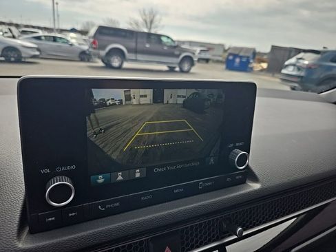 Used 2025 Honda Civic Sport image 18