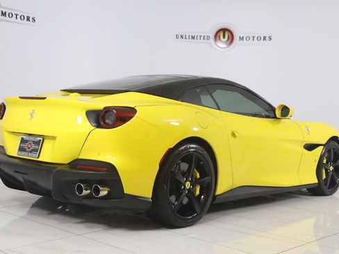 Used 2022 Ferrari Portofino M RWD image 3