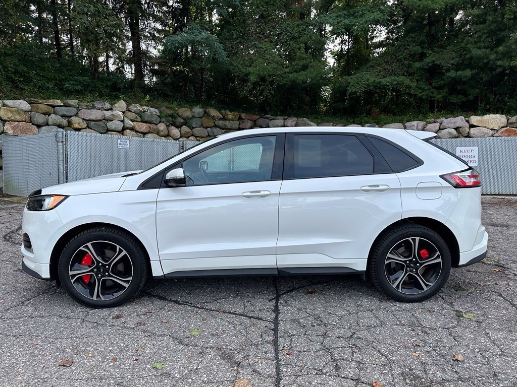 Used 2020 Ford Edge ST w/ Cold Weather Package AWD/4WD image 2