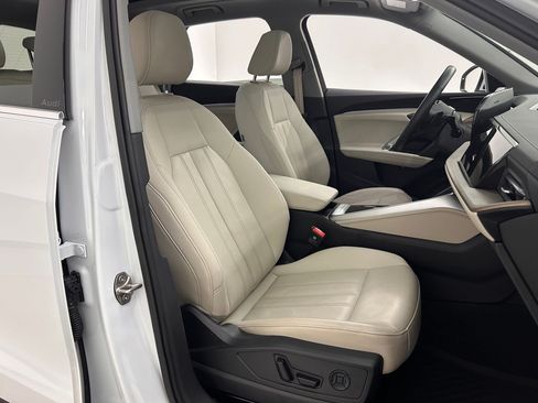 Used 2025 Audi Q5 Premium w/ Convenience Package AWD/4WD image 26