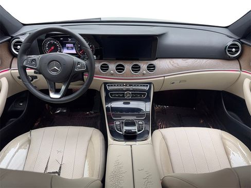 Used 2017 Mercedes-Benz E 300 image 48