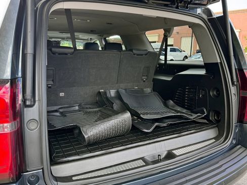 Used 2019 Chevrolet Suburban LT AWD/4WD image 15