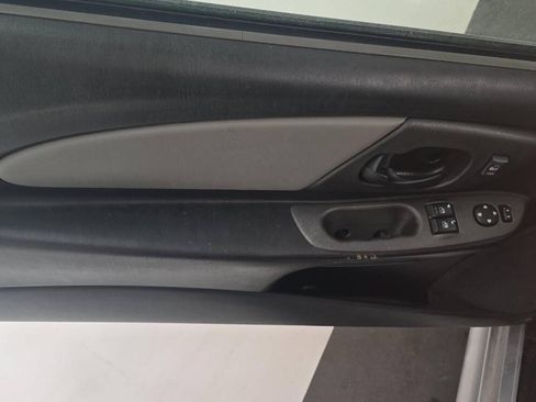 Used 2002 Chevrolet Monte Carlo SS w/ Preferred Equipment Group FWD image 16