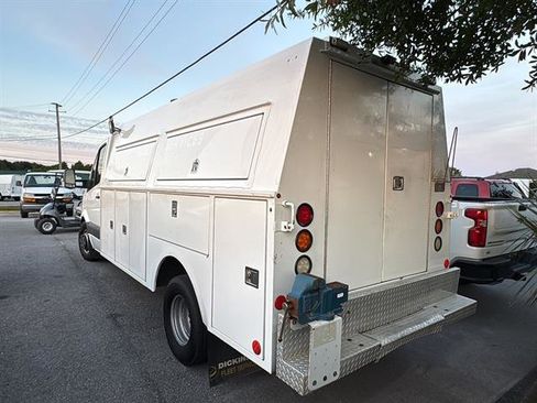 Used 2018 Mercedes-Benz Sprinter 3500 w/ Swivel Seat Package image 4