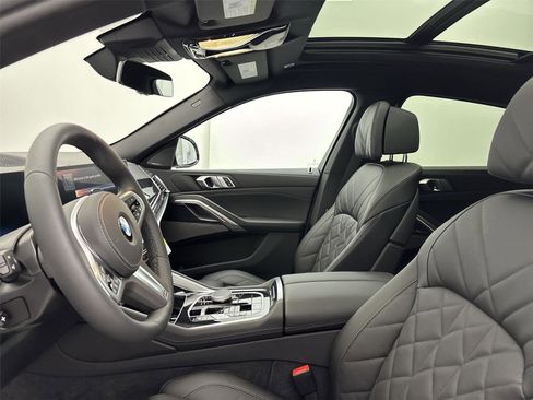 New 2026 BMW X6 xDrive40i image 24