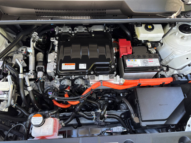 Certified 2023 Toyota bZ4X FWD w/ Weather Package image 8